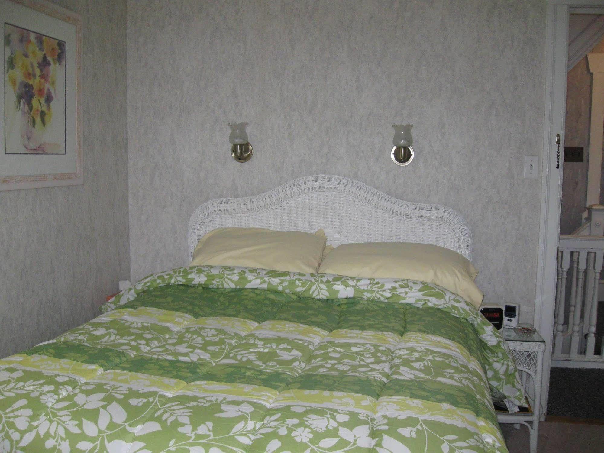 Serendipity Bed & Breakfast Оушен-Сіті Екстер'єр фото